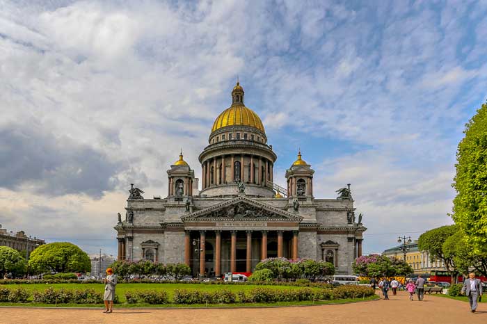Майские праздники - Санкт-Петербург Куда поехать на майские праздники - Санкт-Петербург