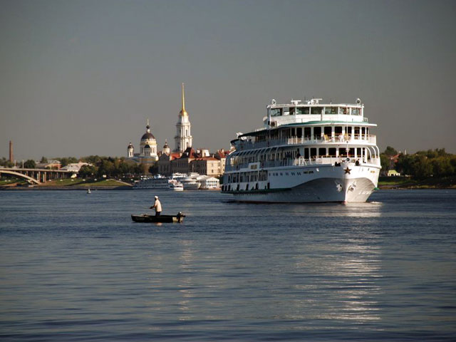 Речной круиз по Волге